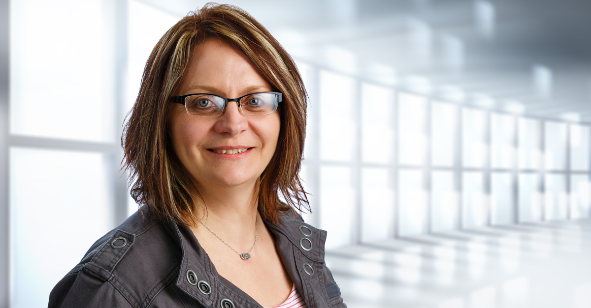 Diversified Casework Promotes Stelzer to Assistant Project Manager, Hires Project Coordinator